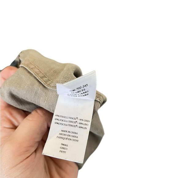 Rails Marcel Camo with Stars Snap Button Down - Picture 4 of 8